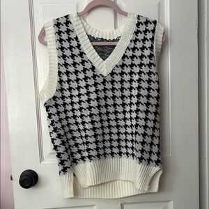 Black and White Houndstooth oversized Sweater Vest